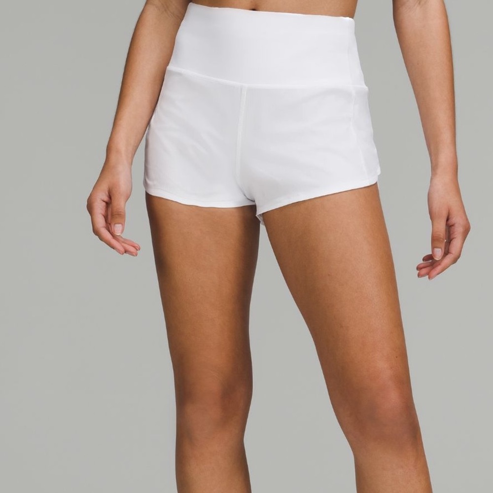 Lululemon Speed Up Shorts 2.5 in